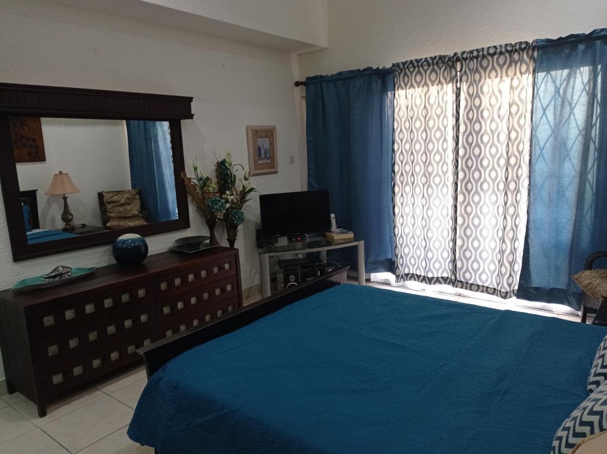 Appartement 126 Friendship, Rockley Golf Club à Bridgetown Extérieur photo